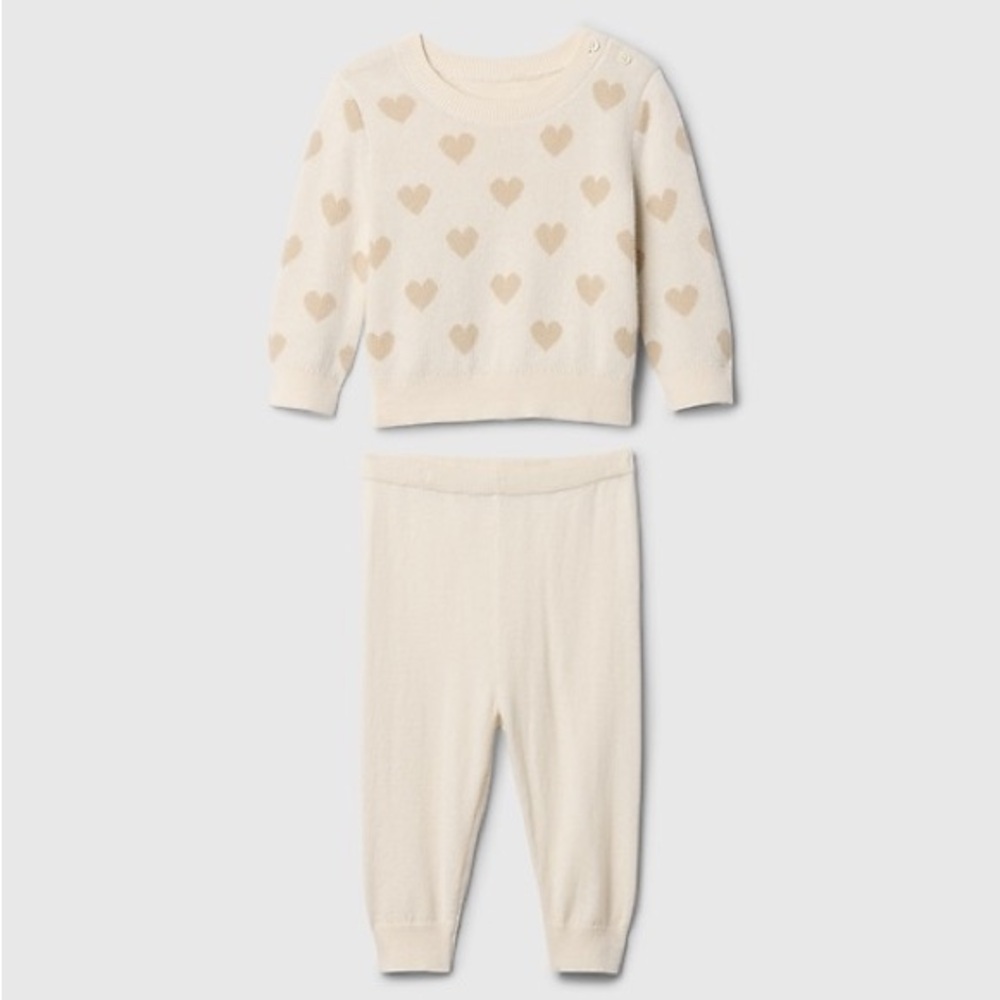 BABY GAP Heart Pattern Sweater Set